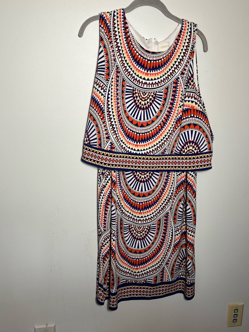 Chico's Sleeveless Geo Halo Print Dress in White, Orange & Navy